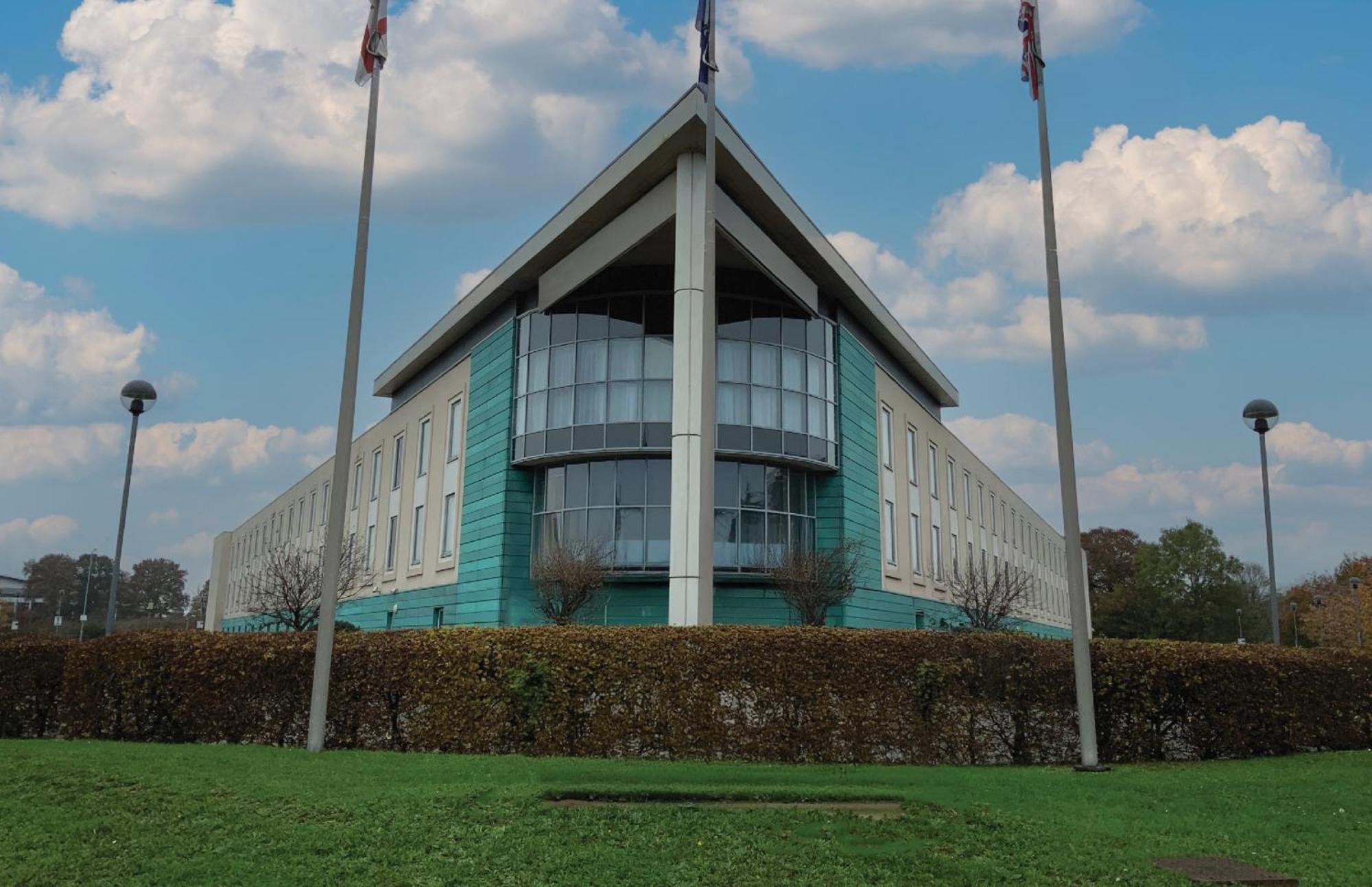 London Luton Vale Hotel Exterior photo