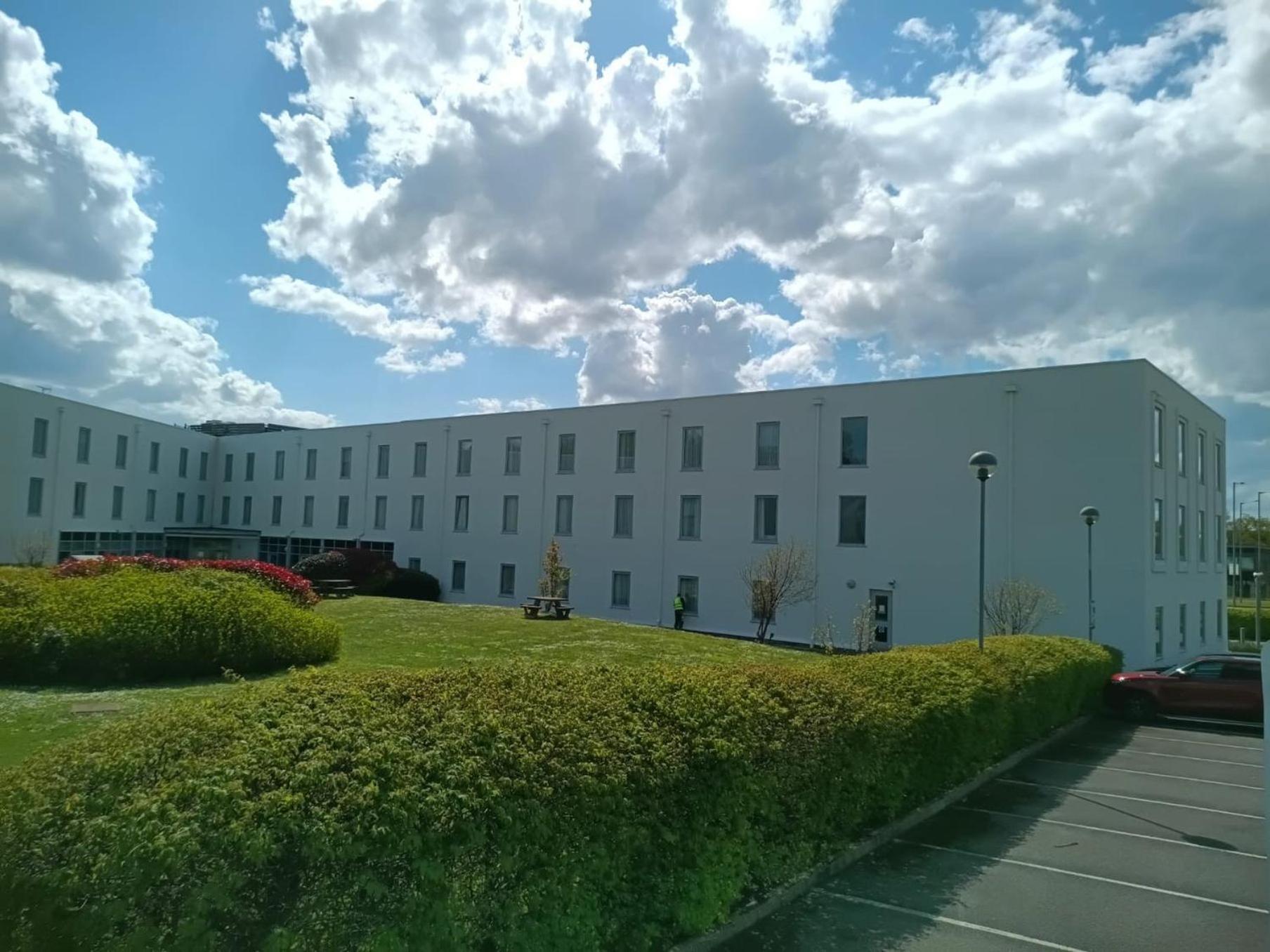 London Luton Vale Hotel Exterior photo