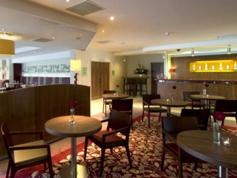 London Luton Vale Hotel Exterior photo