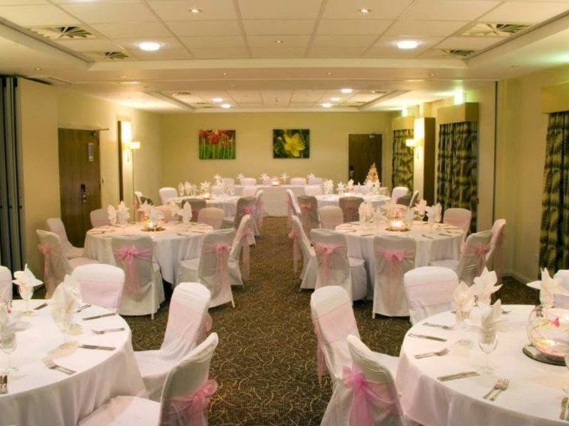 London Luton Vale Hotel Exterior photo